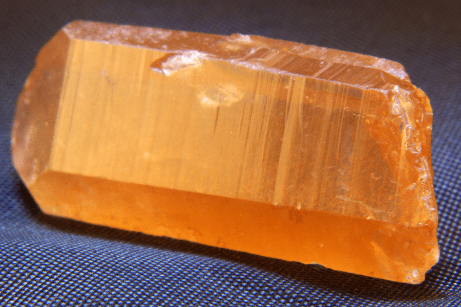 raw tangerine quartz crystal healing properties